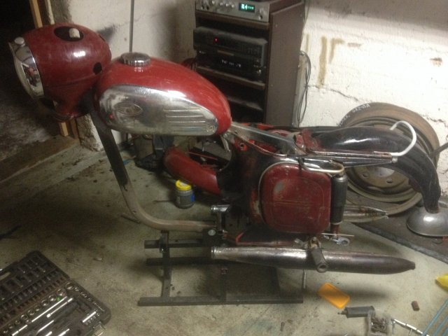 http://www.RetroMoto.lv/images/uploads/1453224013-image.jpg