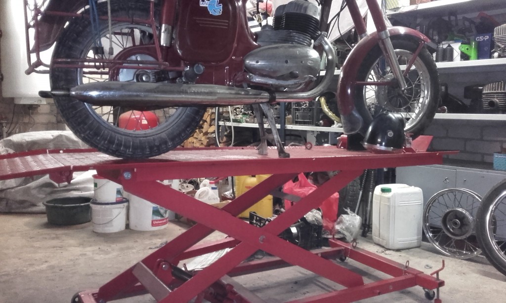 http://www.RetroMoto.lv/images/uploads/1482530202-bild-022.jpg