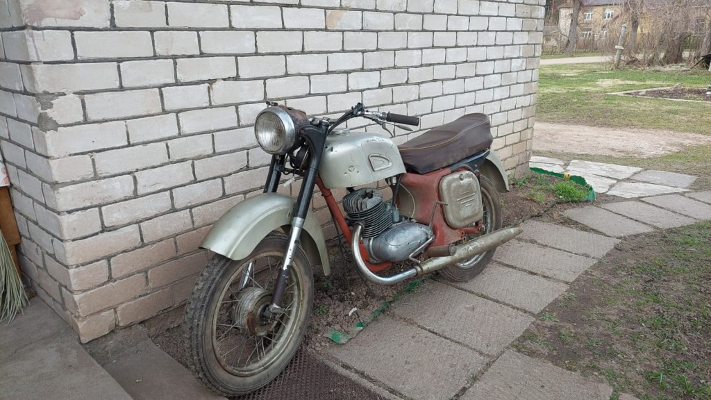 http://www.RetroMoto.lv/images/uploads/1682440420-295c6a1d-2515-4a25-b965-9172fcca8288.jpg