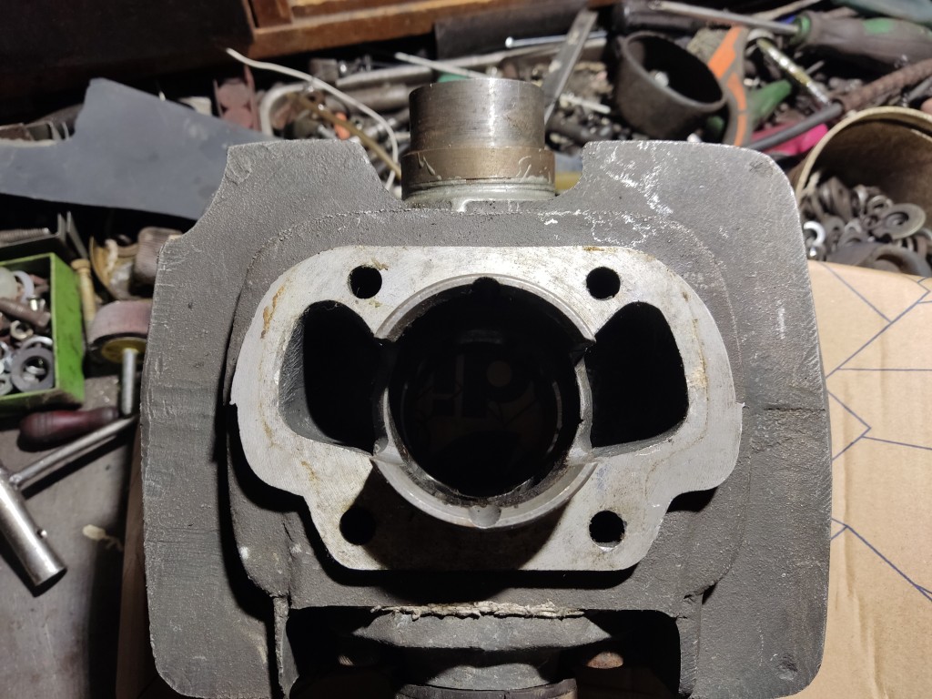 http://www.RetroMoto.lv/images/uploads/1753813207-1751044421963.jpg