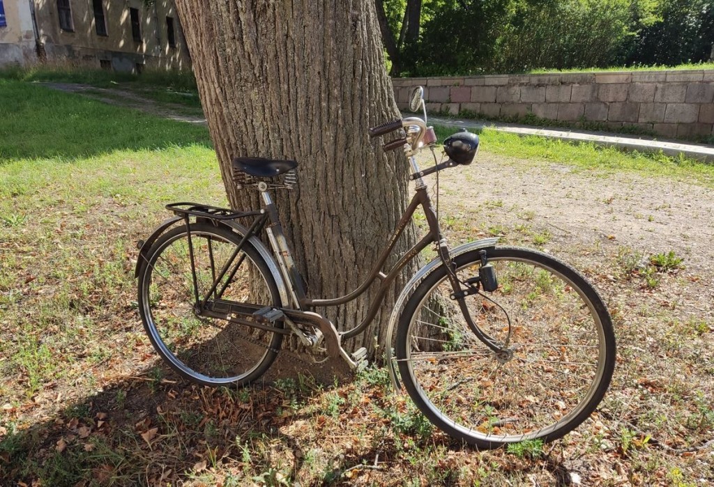 http://www.RetroMoto.lv/images/uploads/1785782428-r26.JPG